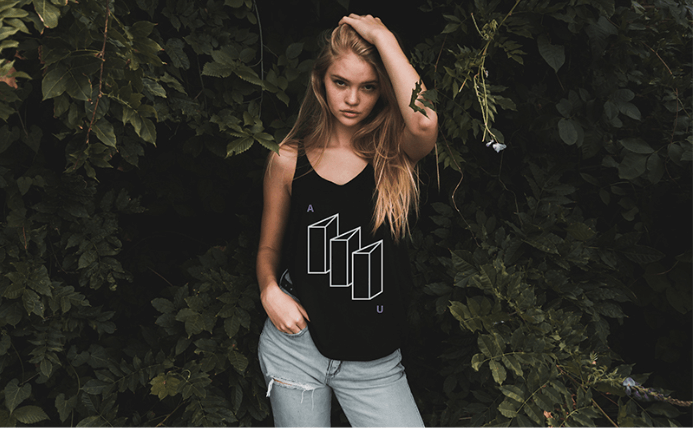 Fashionable Women T-Shirt PSD Mockup