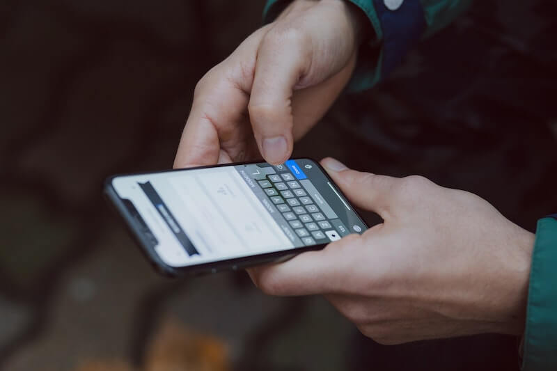 Keep Text Messages Safe Keep Text Messages Safe
